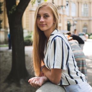 Meet your Posher, Sage